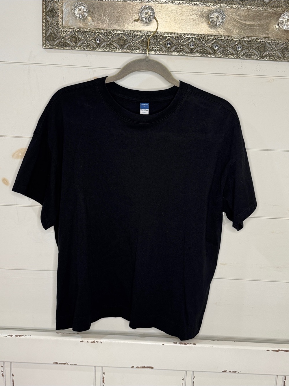 Old Navy women’s Vintage Black Short Sleeve Crewneck Tee